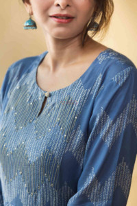 Image for Kessa Avdaf47 Nazakat Muslin Kurta With Aari Embroidery Closeup