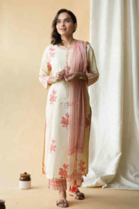 Image for Kessa Avdaf49 Ashmeera Kurta Pant And Dupatta Set With Hand Block Print Featured