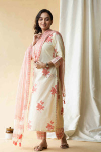 Image for Kessa Avdaf49 Ashmeera Kurta Pant And Dupatta Set With Hand Block Print Look 1