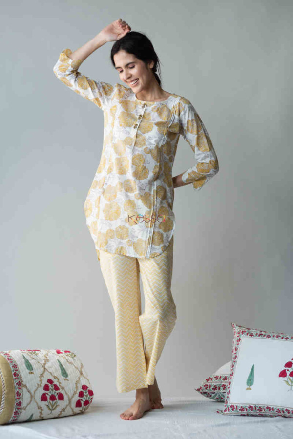 Image for Kessa De84 Jesika Kurta With Pant Set With Hand Block Print Front 1