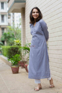 Image for Kessa Ws713 Nafees Kurta With Moti And Shell Button Details Side