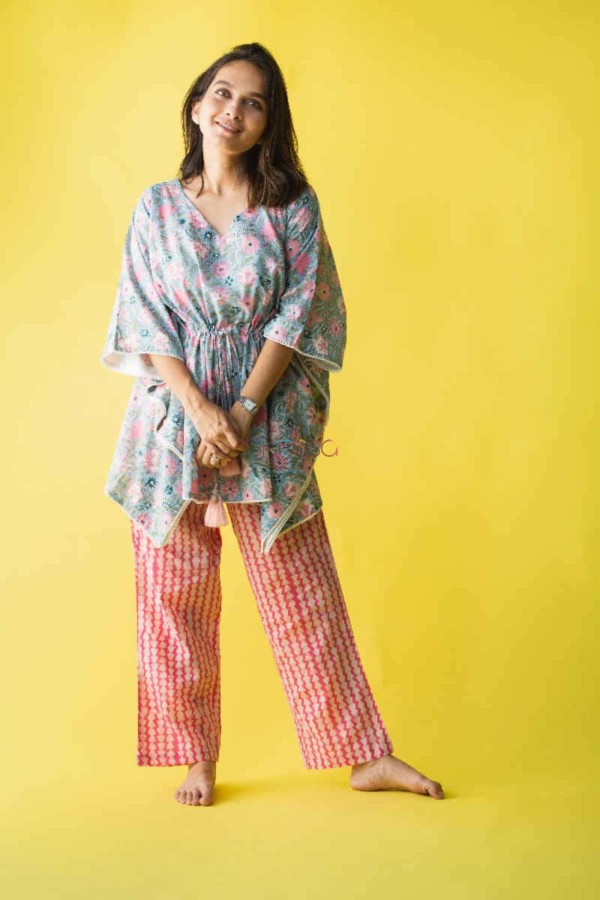 Image for Kessa Wsr218 Arbish Kaftan Pant Set With Hand Block And Batik Prints Front