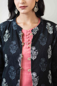 Image for Kessa Dej01 Suria Reversible Long Jacket Side Closeup