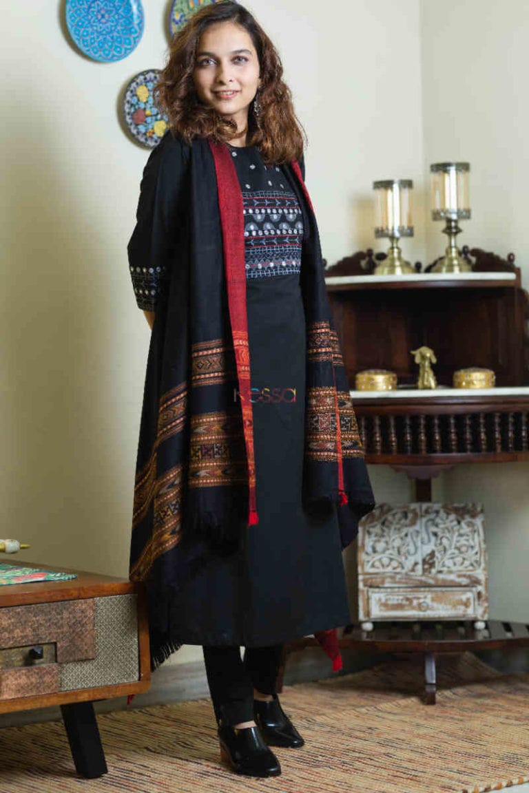 Details more than 68 woolen kurti with jacket super hot