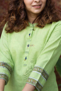 Image for Kessa Ws786 Aarchi South Handloom Short Kurti Closeup