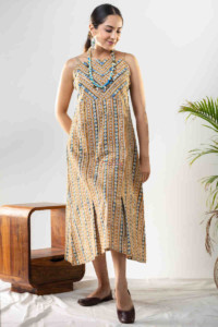 Image for Kessa Ws850 Gyana Kalamkari Strap Dress Look 1