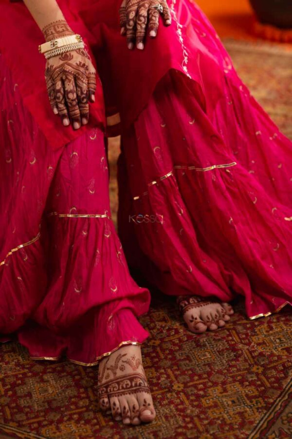 Image for Kessa Avdaf194 Mahari Chanderi Kurta With Cotton Crushed Sharara Closeup 2