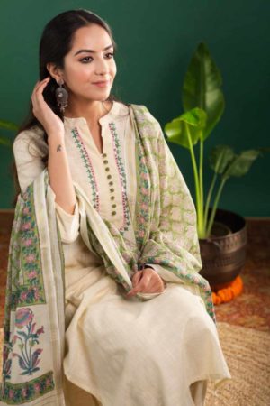 Image for Kessa Vcr158 Adhrika Cotton Slub Kurta Pant Set With Chanderi Dupatta Sitting