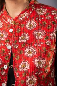 Image for Kessa Sj30beige Arunima Quilted Half Sleeves Reverable Silk Jacket Closeup