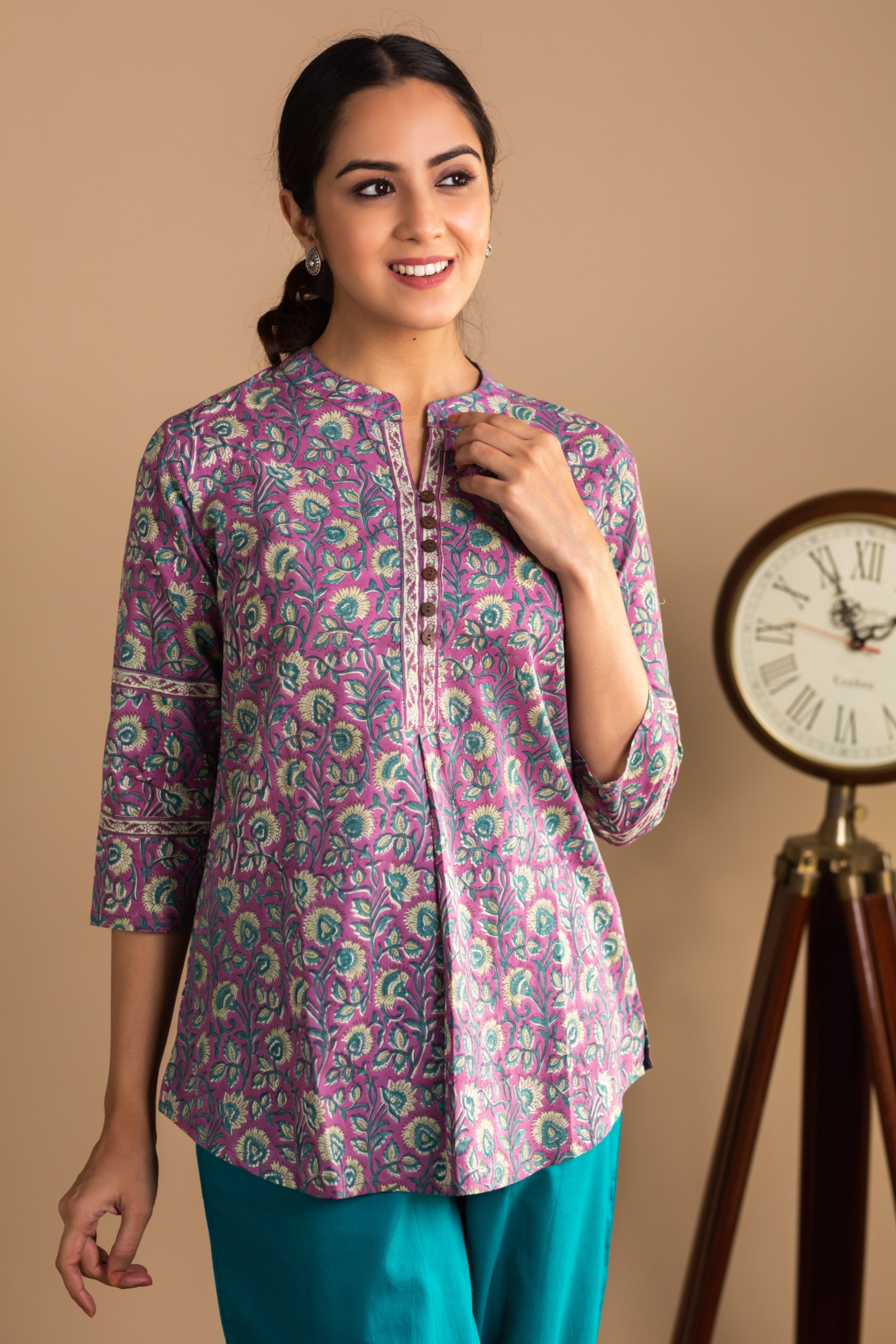Lekha Bargad Slub Cotton Straight Kurta | Stylish party dresses, Wonderful  dress, Versatile fashion