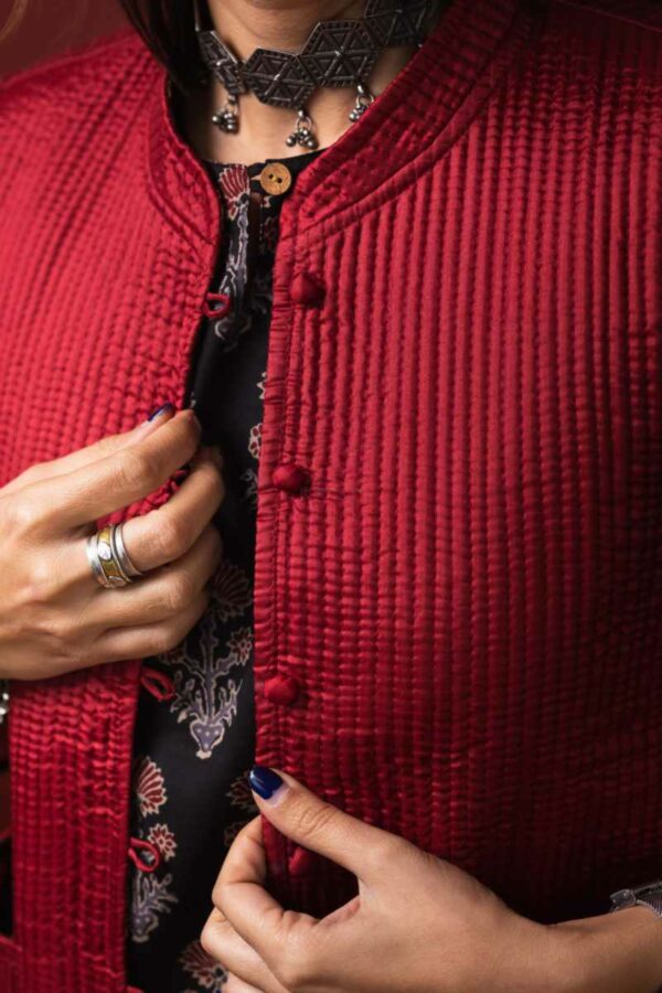 Image for Sj29maroon Varali Quilted Half Sleeves Reverable Silk Jacket Closeup