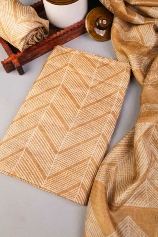 Image for Kessa Kula19 Rupali Tussar Fabric Set Front
