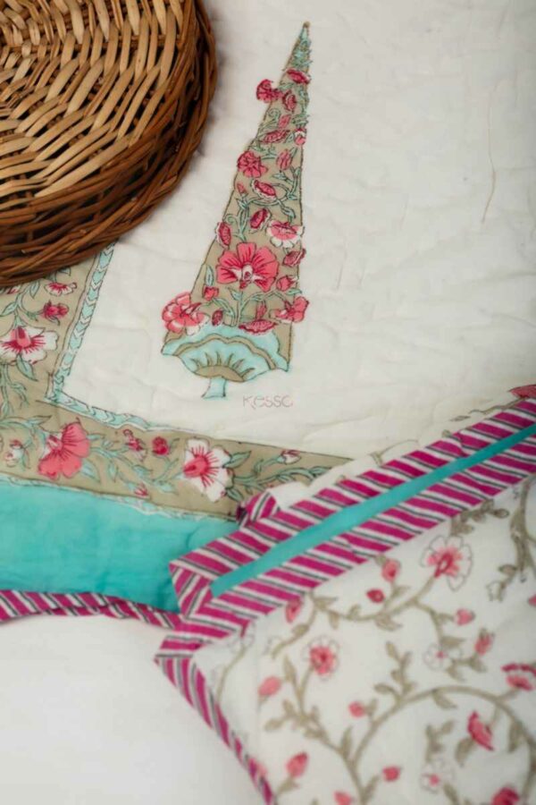 Image for Kessa Kaq245 Yashi Double Bed Quilt Side