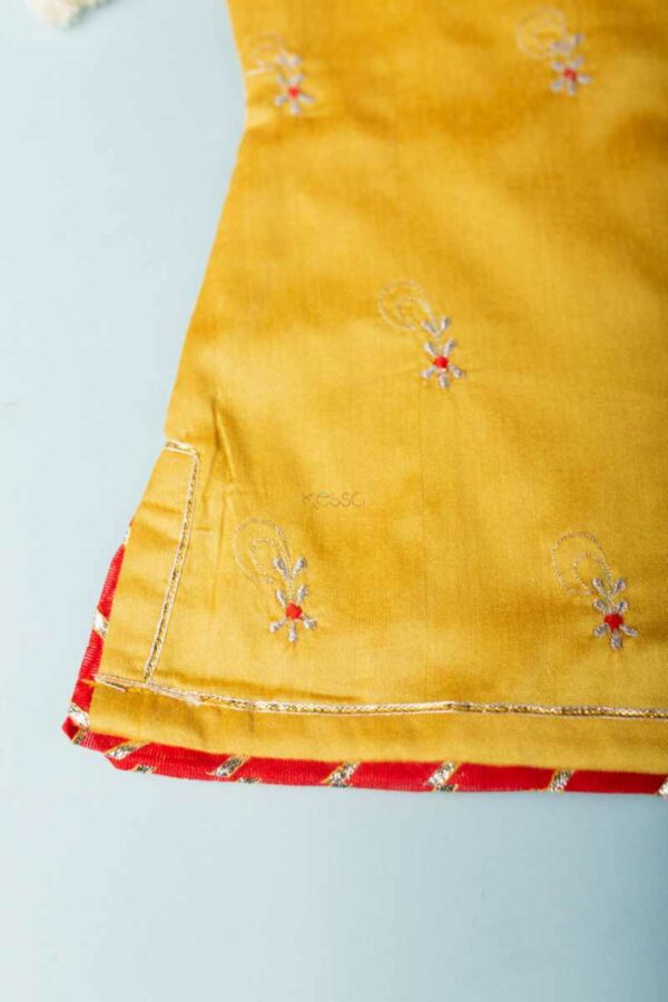 Image for Kessa Wsk58 Aadhini Girls Silk Dhoti Set Closeup 2