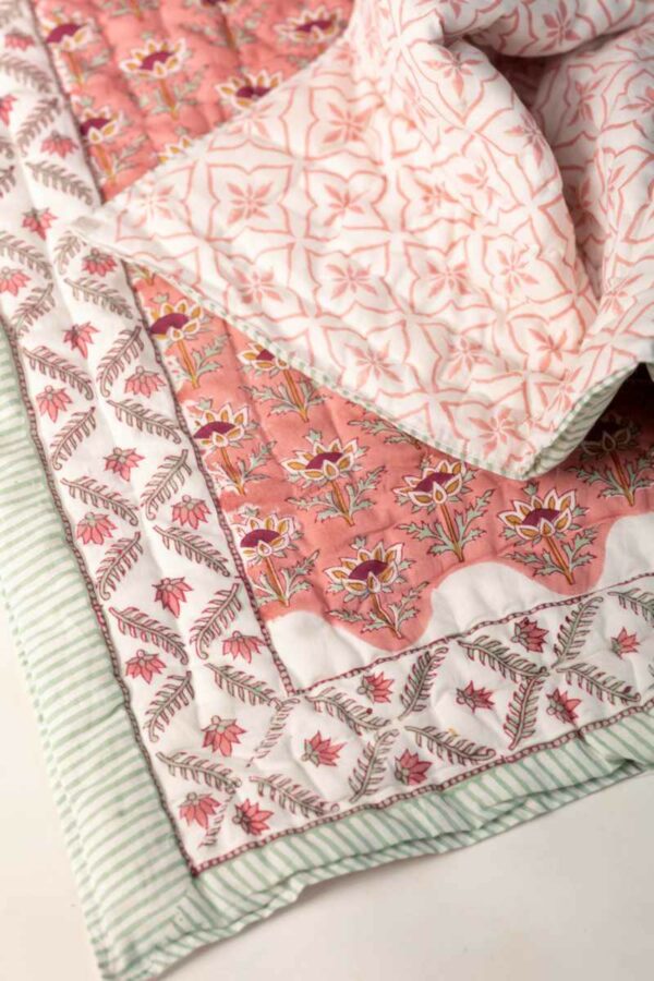 Image for Kessa Kaq253 Jaikriti Single Bed Quilt Front