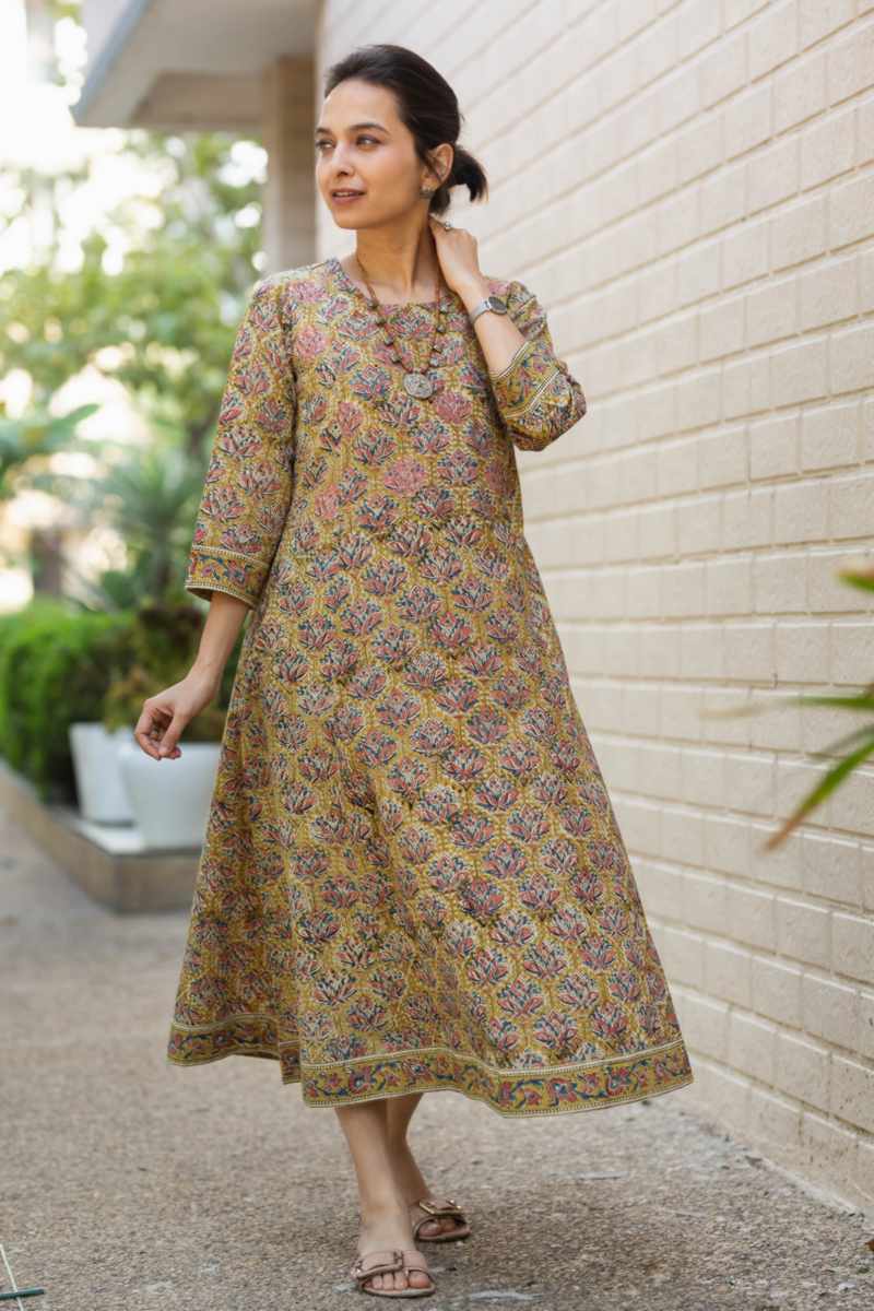 Buy Vibrant WSR384 Aadipta Handlock A Line Dress Online | Kessa