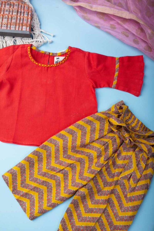Image for Kessa Mbe72 Laya Kid Cotton Top Shorts Set Front