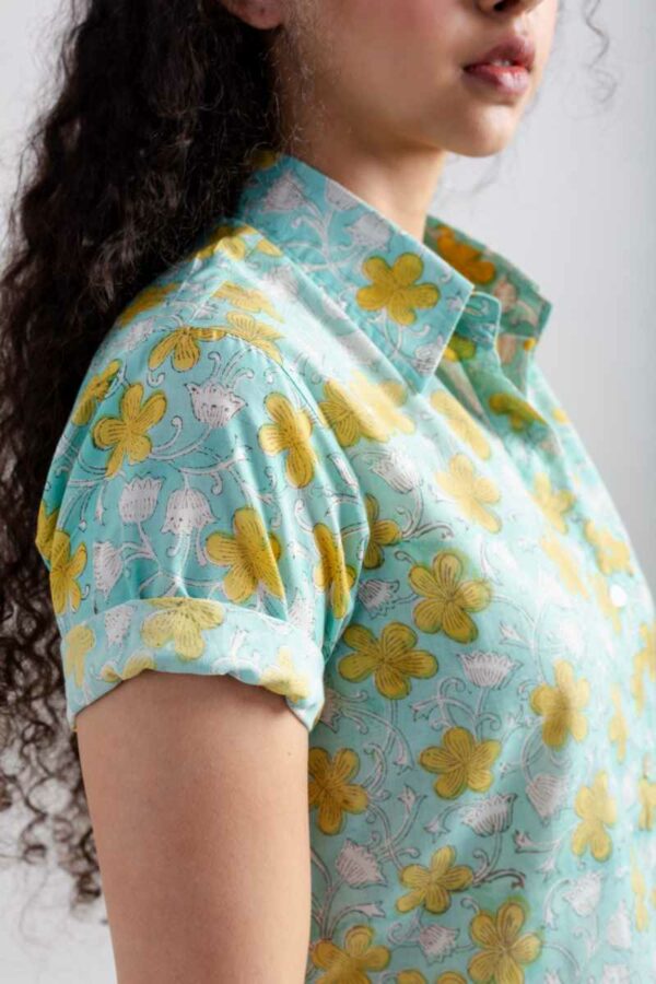 Image for Kessa De187 Dhara Handblock Cotton Shirt Closeup 2