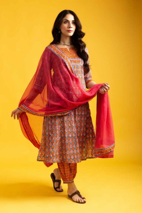 Image for Kessa Wsr410 Maithili Cotton Handblock Complete Suit Set Featured