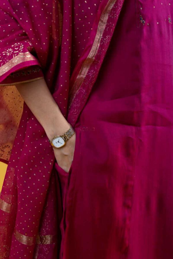 Image for Kessa Vcr241 Misheeta Chanderi Complete Suit Set Closeup 2