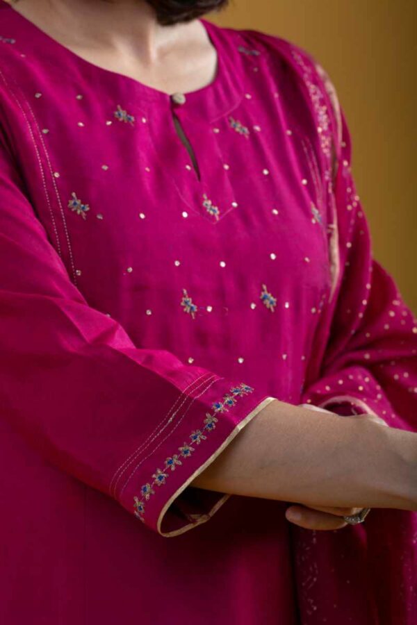 Image for Kessa Vcr241 Misheeta Chanderi Complete Suit Set Closeup