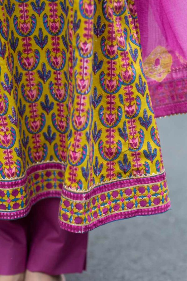 Image for Kessa Wsr419 Anvita Cotton Kurta Dupatta Set Closeup 2