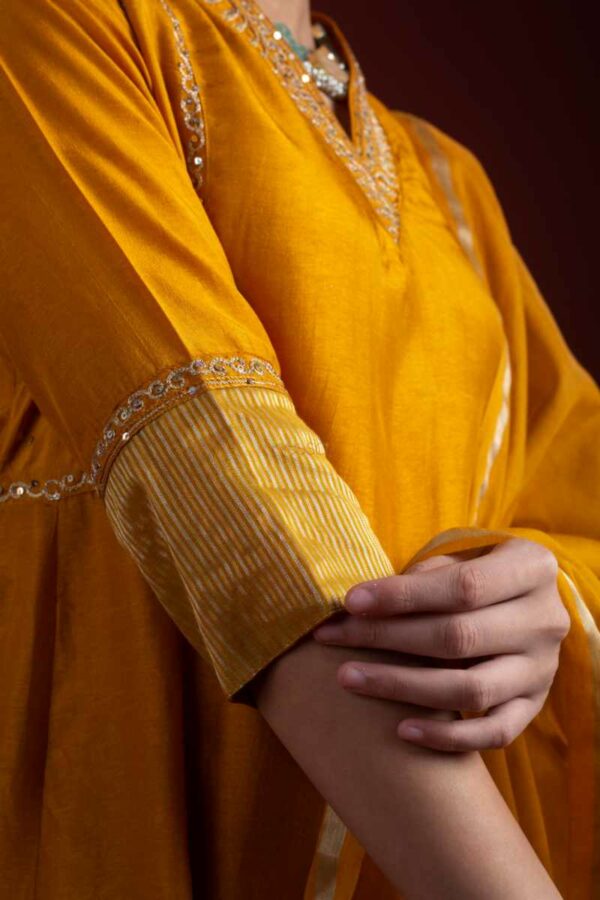 Image for Kessa Avdaf275 Thanshika Silk Complete Suit Set Closeup