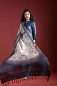 Image for Kessa Kula23 Amrita Tussar Fabric Set Sitting New