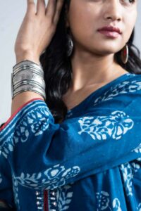 Image for Kessa Vcr250 Jayanti Cotton Handblock Kurta Dupatta Set Closeup 2