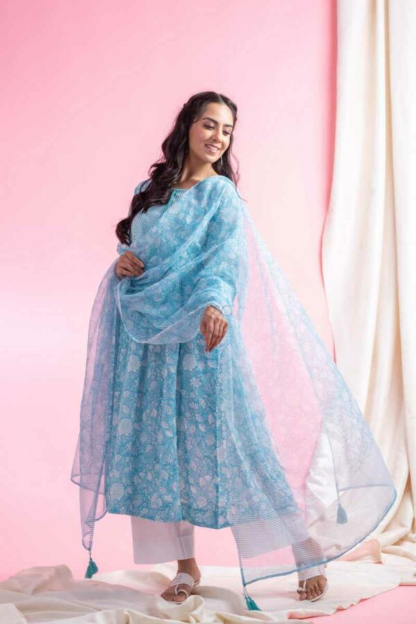 Image for Kessa Avdaf282 Fanisha Cotton Kurta With Kota Doriya Dupatta Set Front