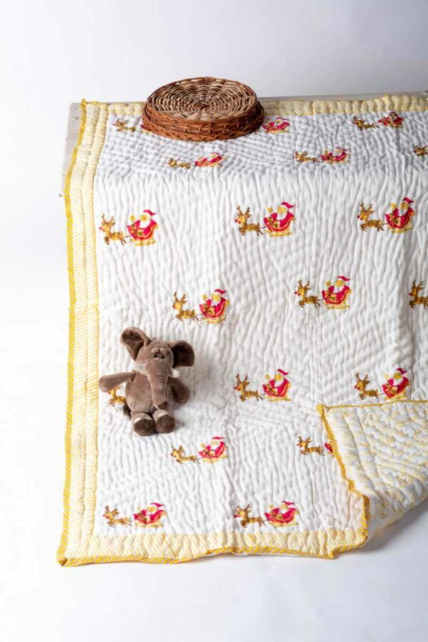 Image for Kessa Kaq293 Hibat Blockprint Mulmul Baby Quilt Closeup