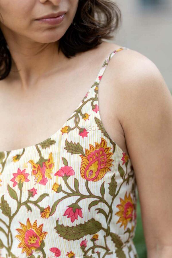 Image for Kessa Wsr428 Laasya Cotton Handblock Dress Closeup